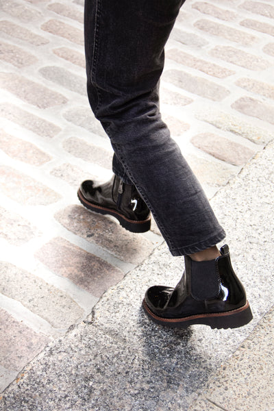 BLACK PATENT|lifestyle