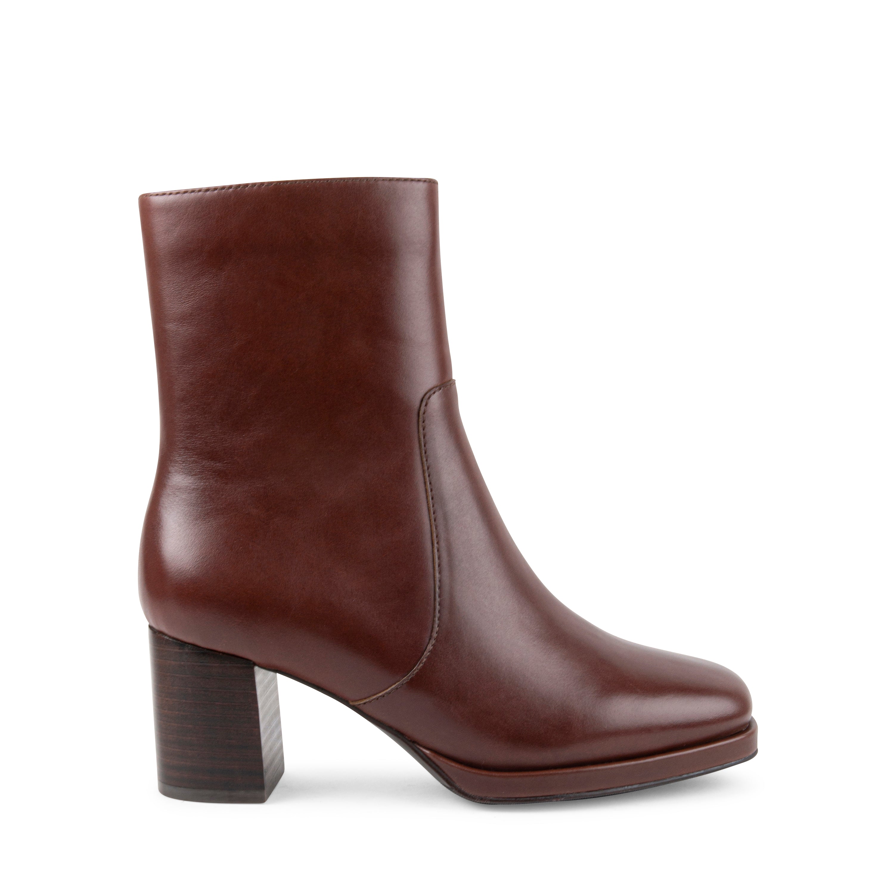 CHESTNUT LEATHER