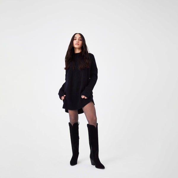 BLACK SUEDE