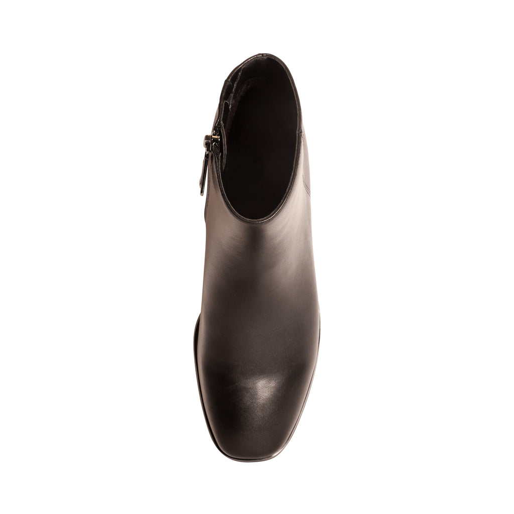 BLACK LEATHER