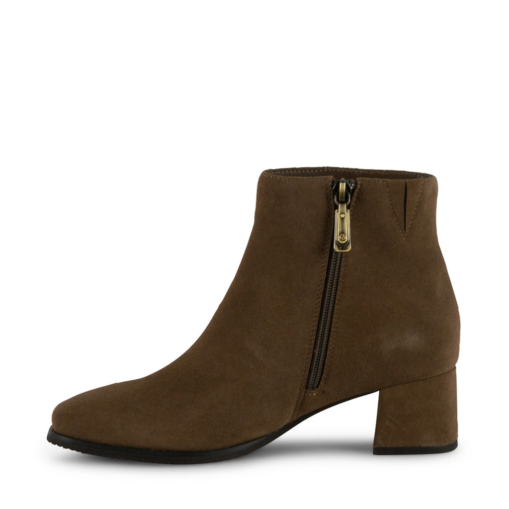 TAUPE SUEDE