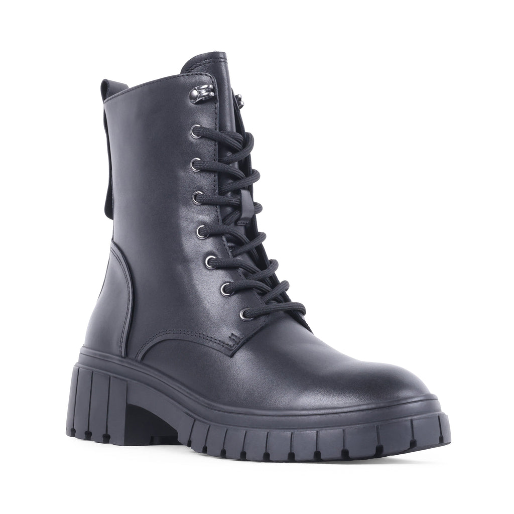 EVERLYY BLACK LEATHER WATERPROOF BOOT