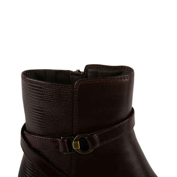 CAFE LEATHER