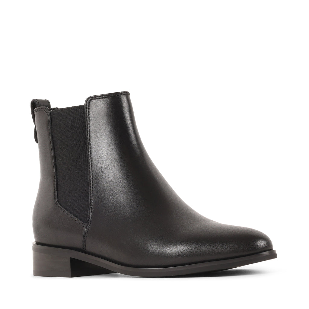 CELESTEE BLACK LEATHER WATERPROOF BOOT