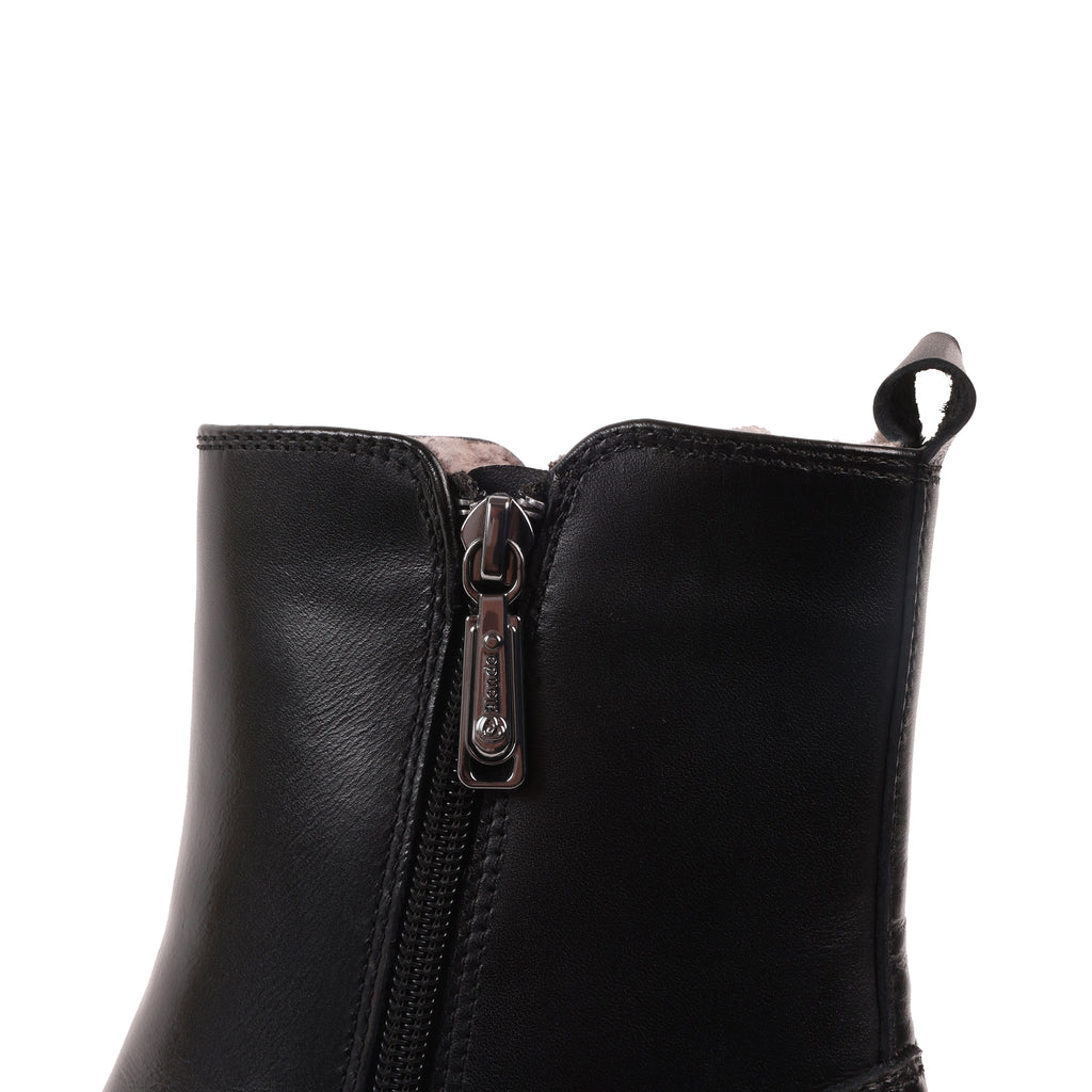 ANNALISE BLACK LEATHER WATERPROOF BOOT