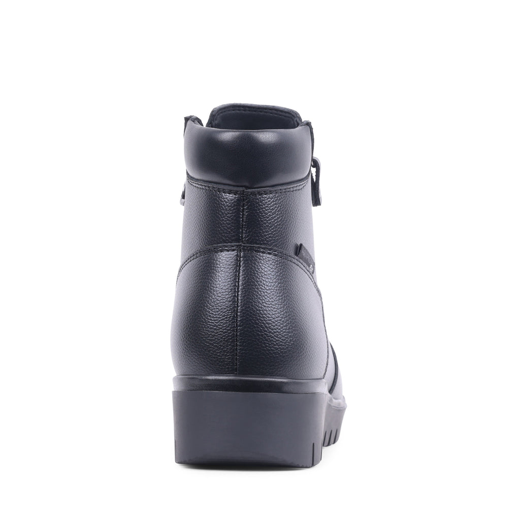 ALICIAA BLACK LEATHER WATERPROOF BOOT