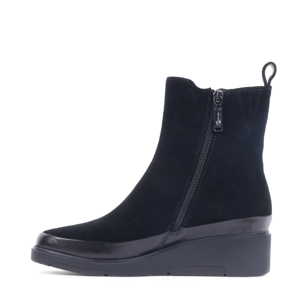 LONETTES BLACK SUEDE WATERPROOF BOOT