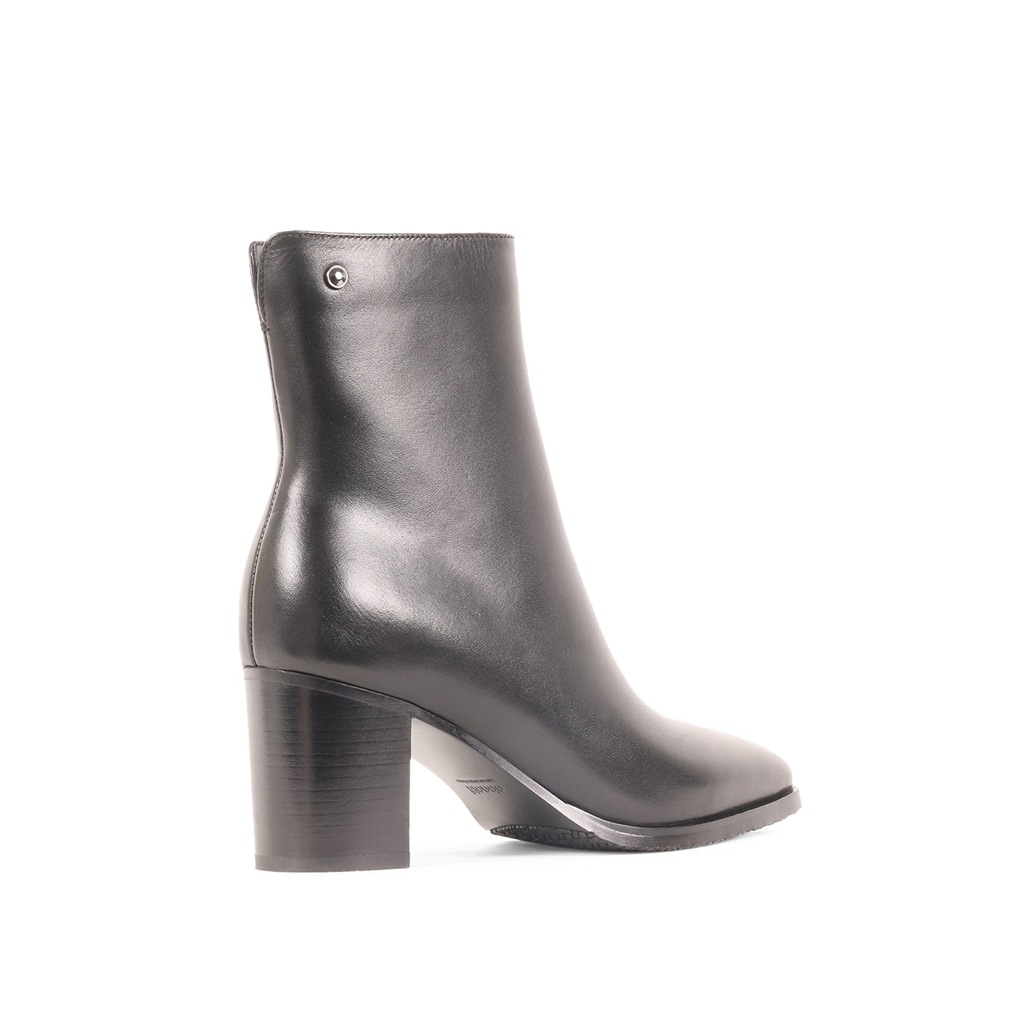 YUSRA BLACK LEATHER WATERPROOF BOOT