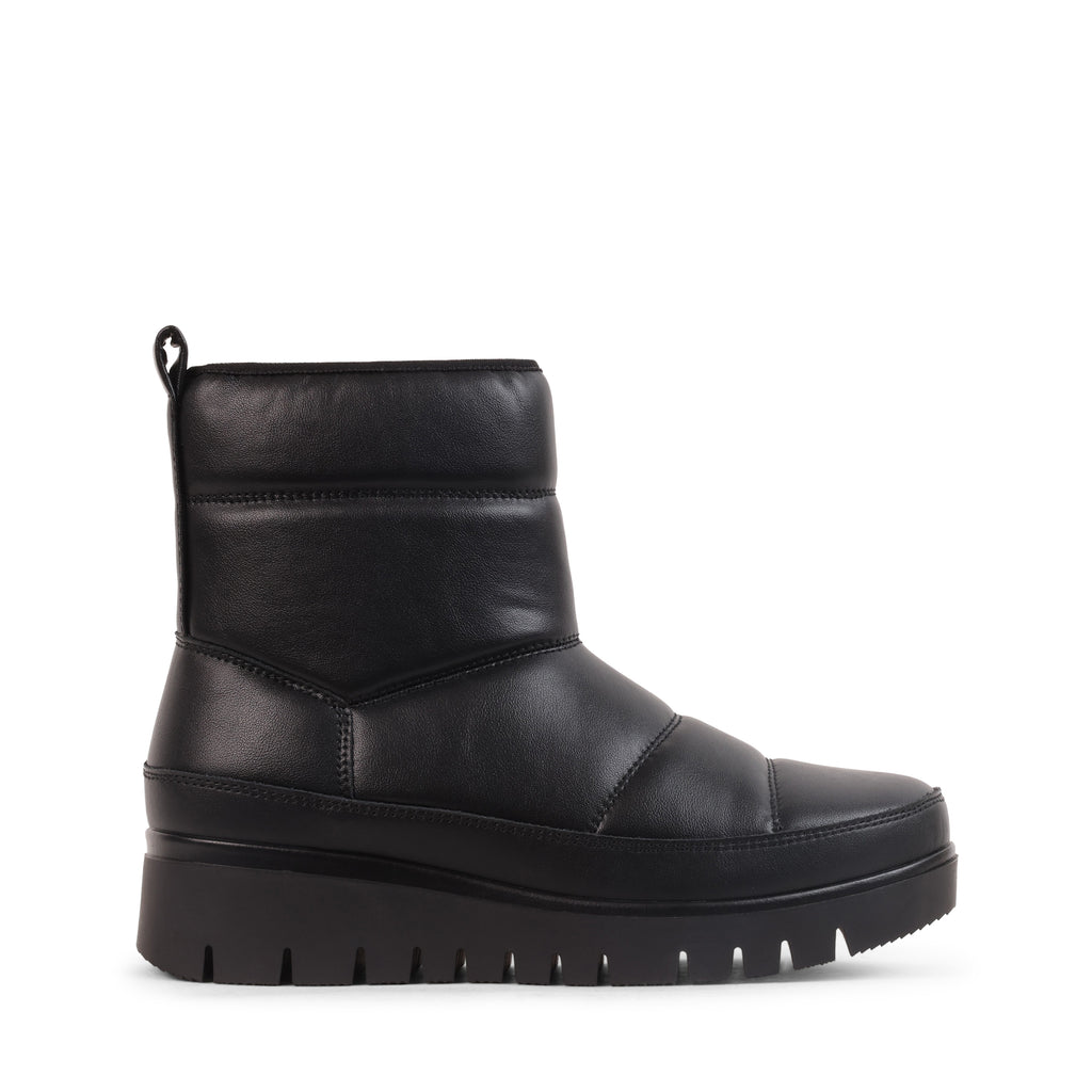 AZALEA BLACK LEATHER WATERPROOF BOOT