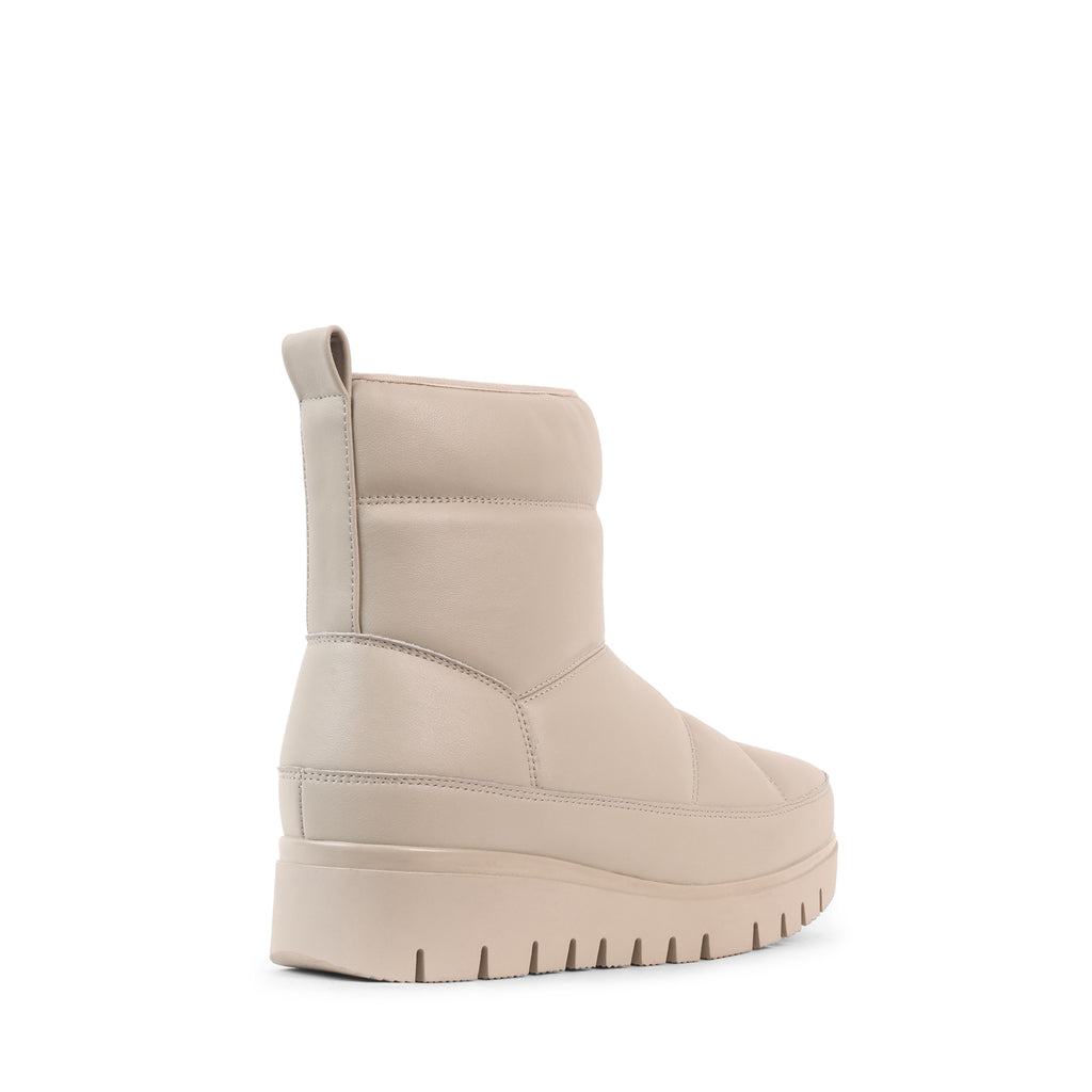 AZALEA OFF WHITE LEATHER WATEPROOF BOOT