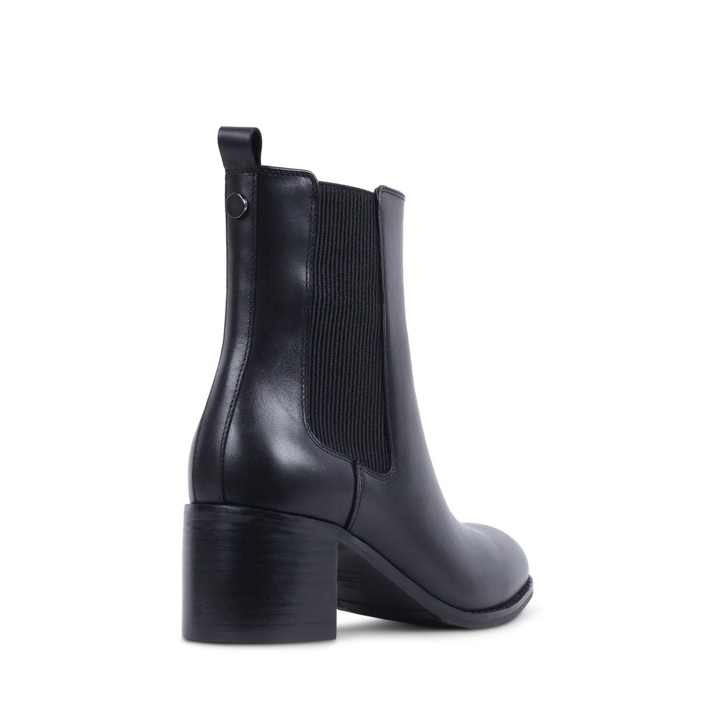 MAHALIA BLACK LEATHER WATERPROOF BOOT