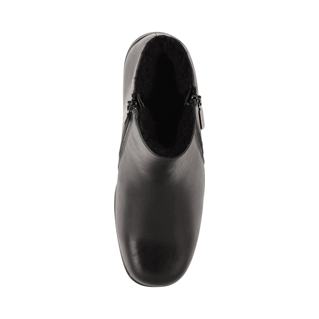 BLACK LEATHER