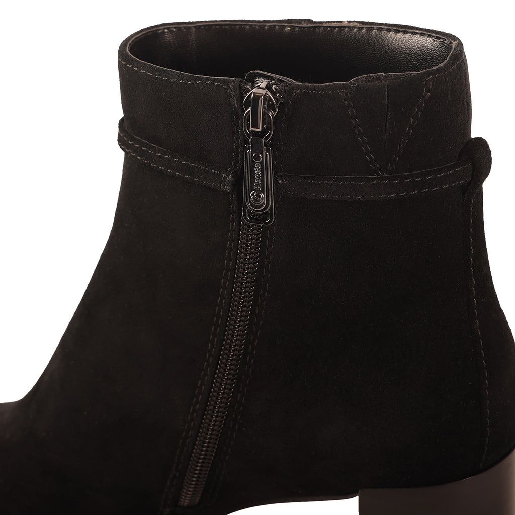BLACK SUEDE