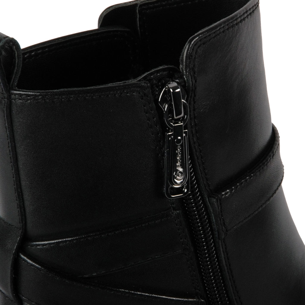 BLACK LEATHER