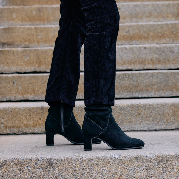 BLACK SUEDE|lifestyle