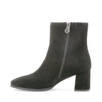 BLACK SUEDE