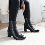 BLACK LEATHER|lifestyle